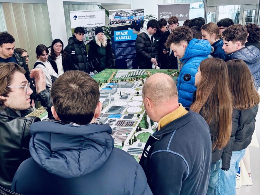 Acque del Chiampo | Gli studenti del liceo Trissino di Valdagno in visita all’impianto di depurazione di Arzignano